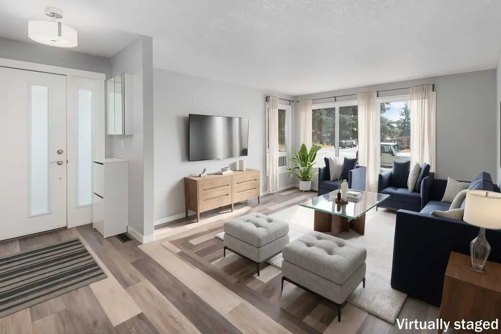 51 Woodmont Road SW Calgary AB T2W 4L6