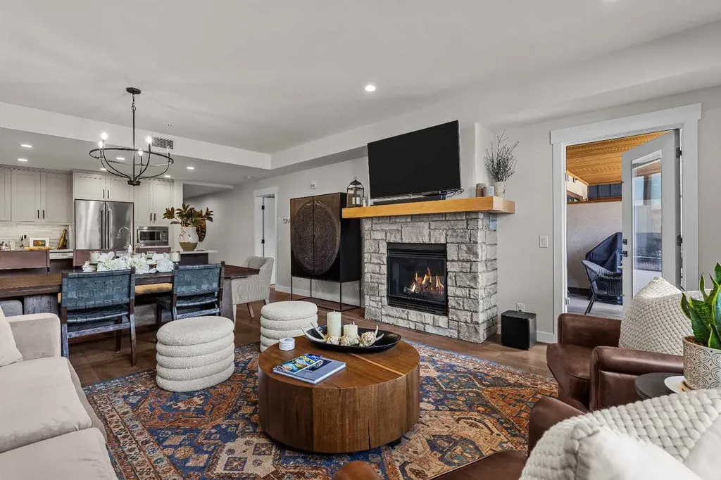 1105 Spring Creek Drive Canmore AB T1W0M6