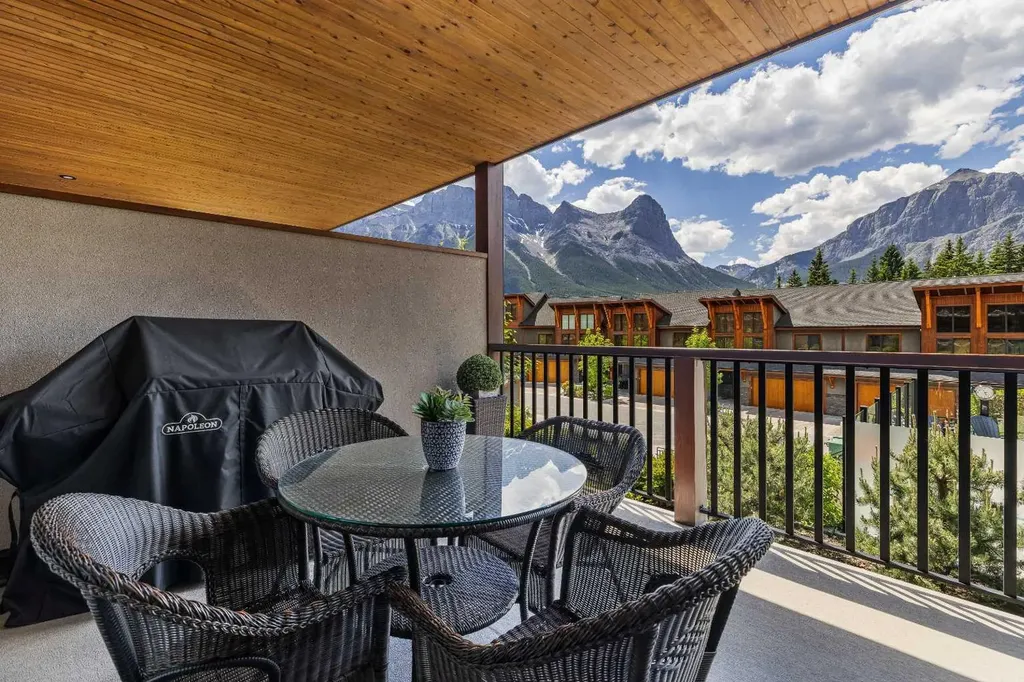 1105 Spring Creek Drive Canmore AB T1W0M6