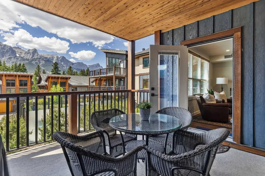 1105 Spring Creek Drive Canmore AB T1W0M6