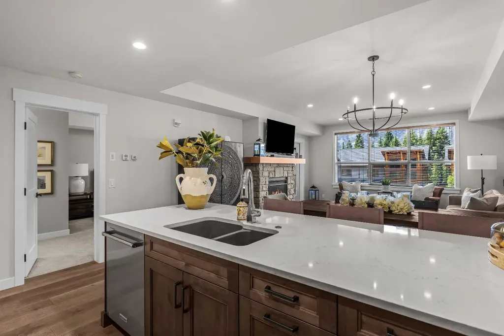 1105 Spring Creek Drive Canmore AB T1W0M6