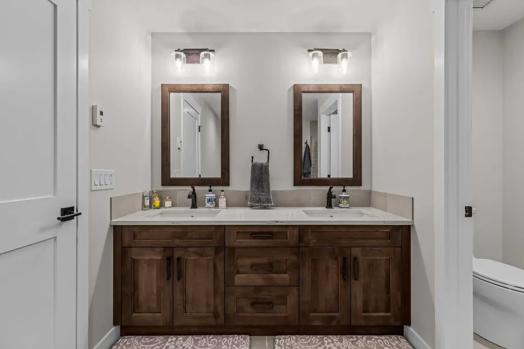 1105 Spring Creek Drive Canmore AB T1W0M6