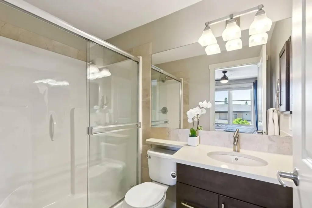 27 Aspen Hills Green SW Calgary AB T3H 0H6