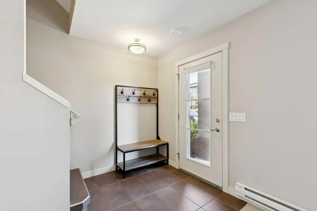 27 Aspen Hills Green SW Calgary AB T3H 0H6