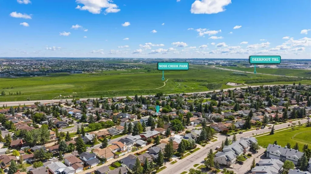 32 Beddington Rise NE Calgary AB T3K 1N2