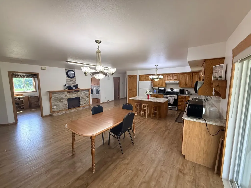 104413 Rge Road 182 La Crete AB T0H2H0