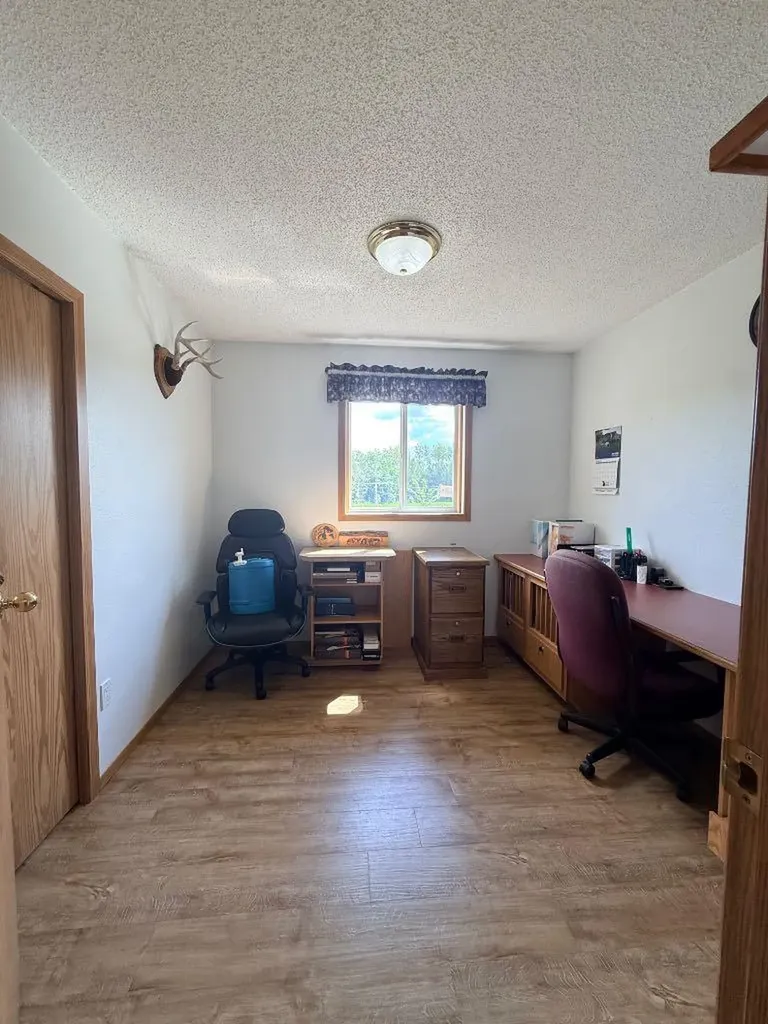104413 Rge Road 182 La Crete AB T0H2H0