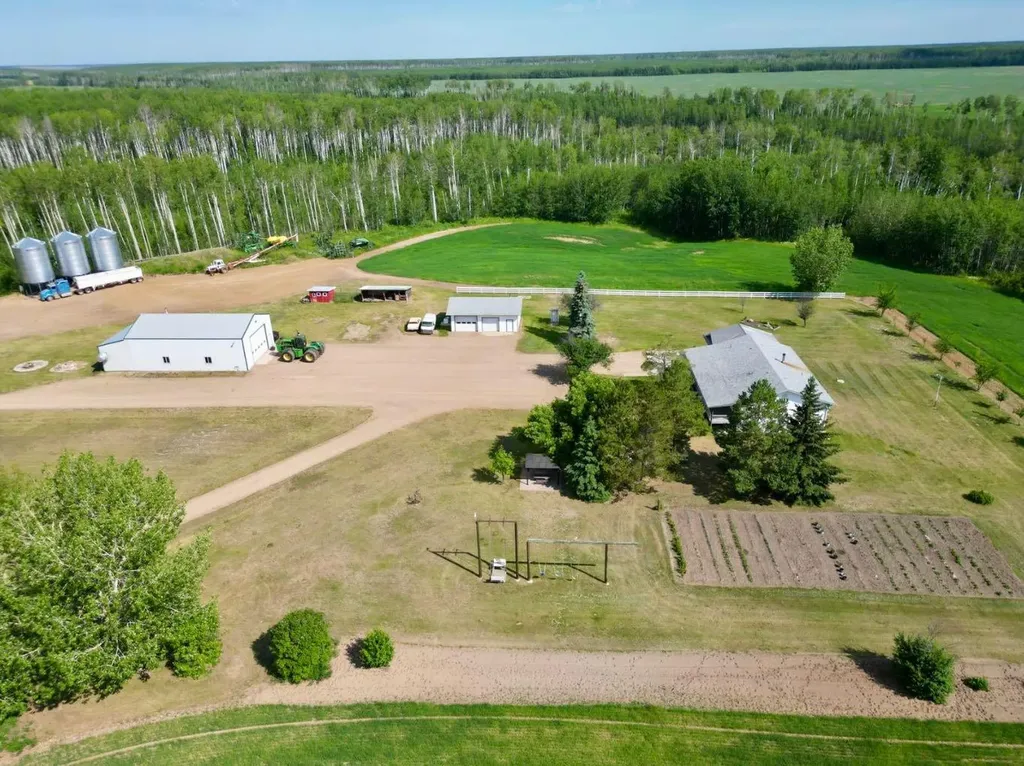 104413 Rge Road 182 La Crete AB T0H2H0