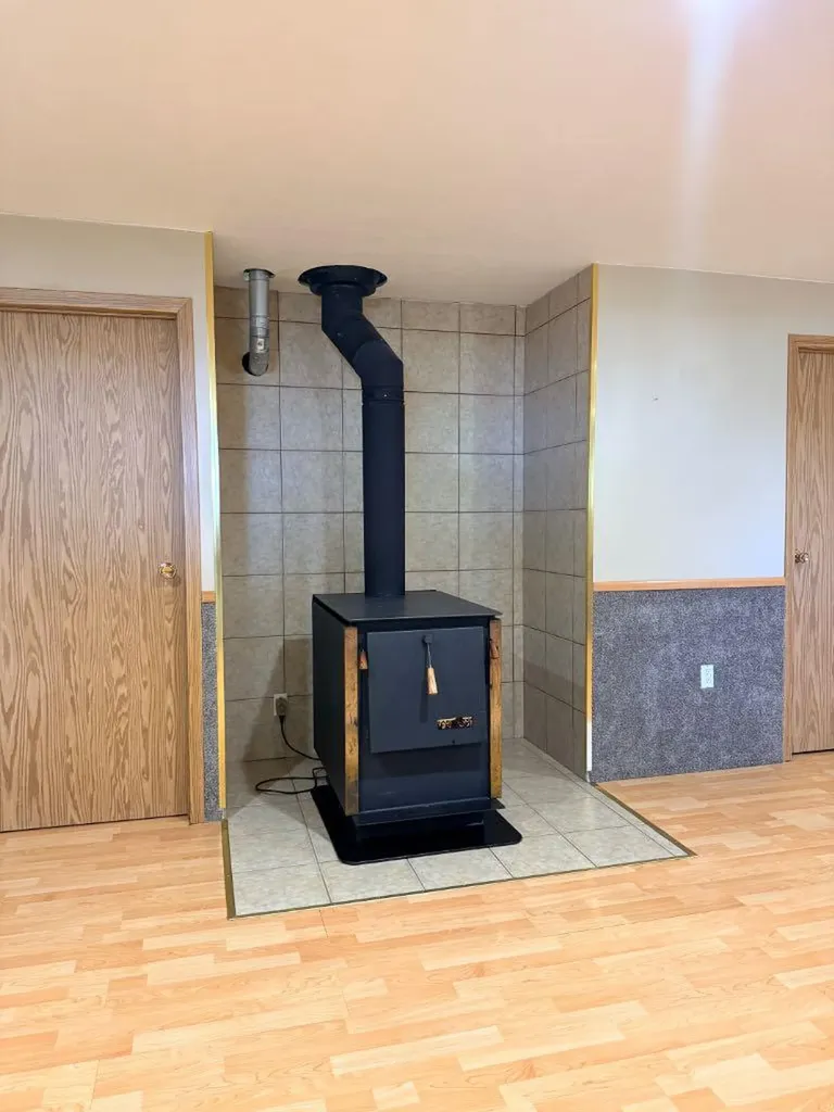 104413 Rge Road 182 La Crete AB T0H2H0