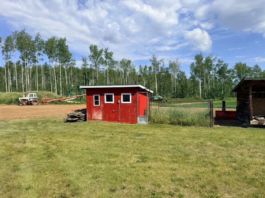 104413 Rge Road 182 La Crete AB T0H2H0
