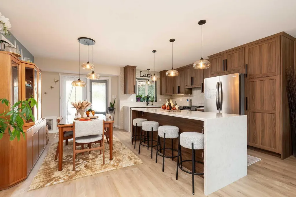230 Heritage Close W Lethbridge AB T1K 6R9