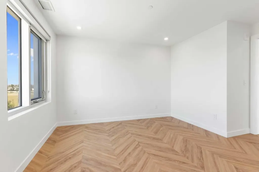 8505 Broadcast Avenue SW Calgary AB T3H 6B5