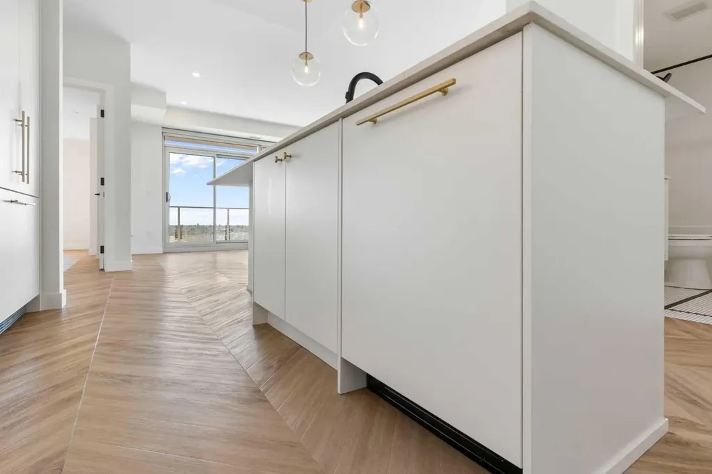 8505 Broadcast Avenue SW Calgary AB T3H 6B5