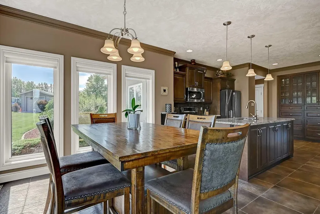 1130 Redlow Drive Beaverlodge AB T0H 0C0