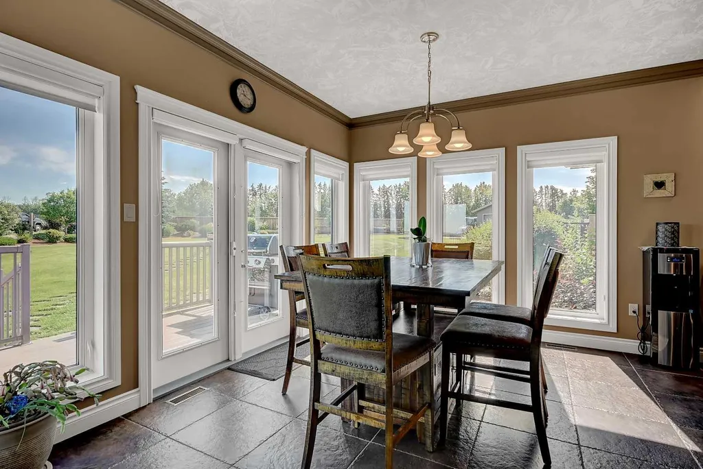 1130 Redlow Drive Beaverlodge AB T0H 0C0