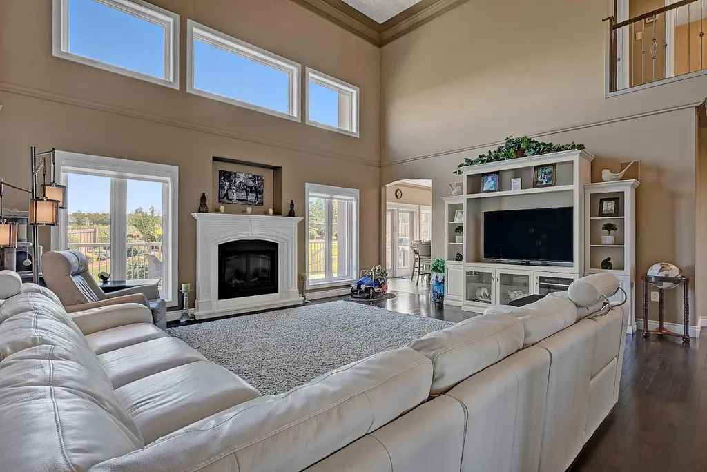1130 Redlow Drive Beaverlodge AB T0H 0C0