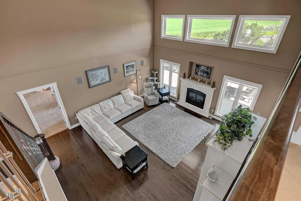 1130 Redlow Drive Beaverlodge AB T0H 0C0