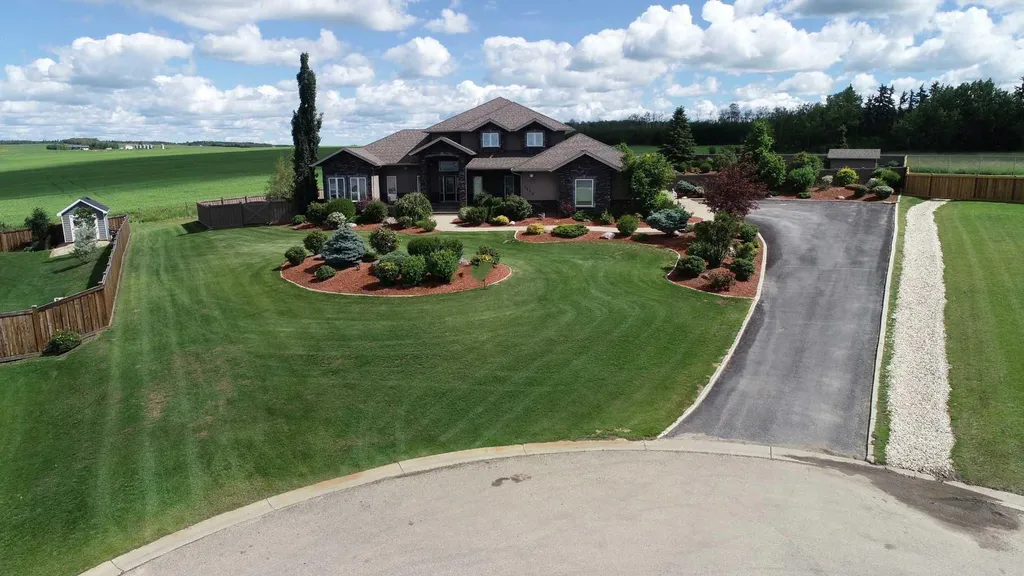 1130 Redlow Drive Beaverlodge AB T0H 0C0