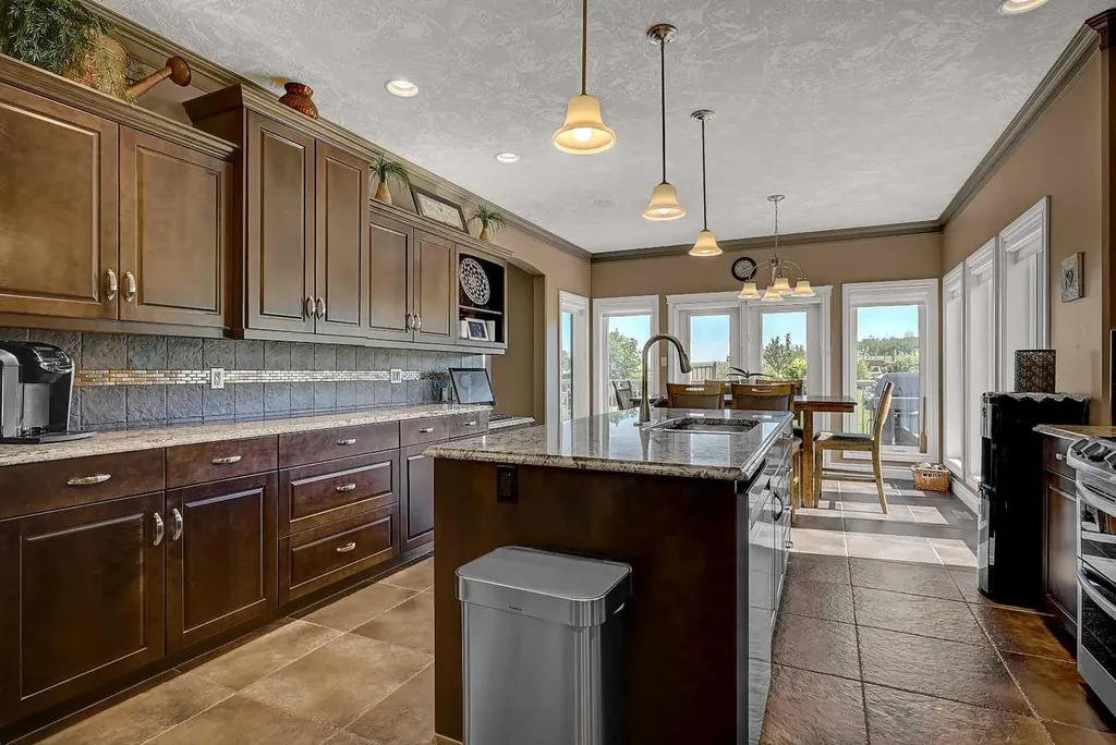 1130 Redlow Drive Beaverlodge AB T0H 0C0