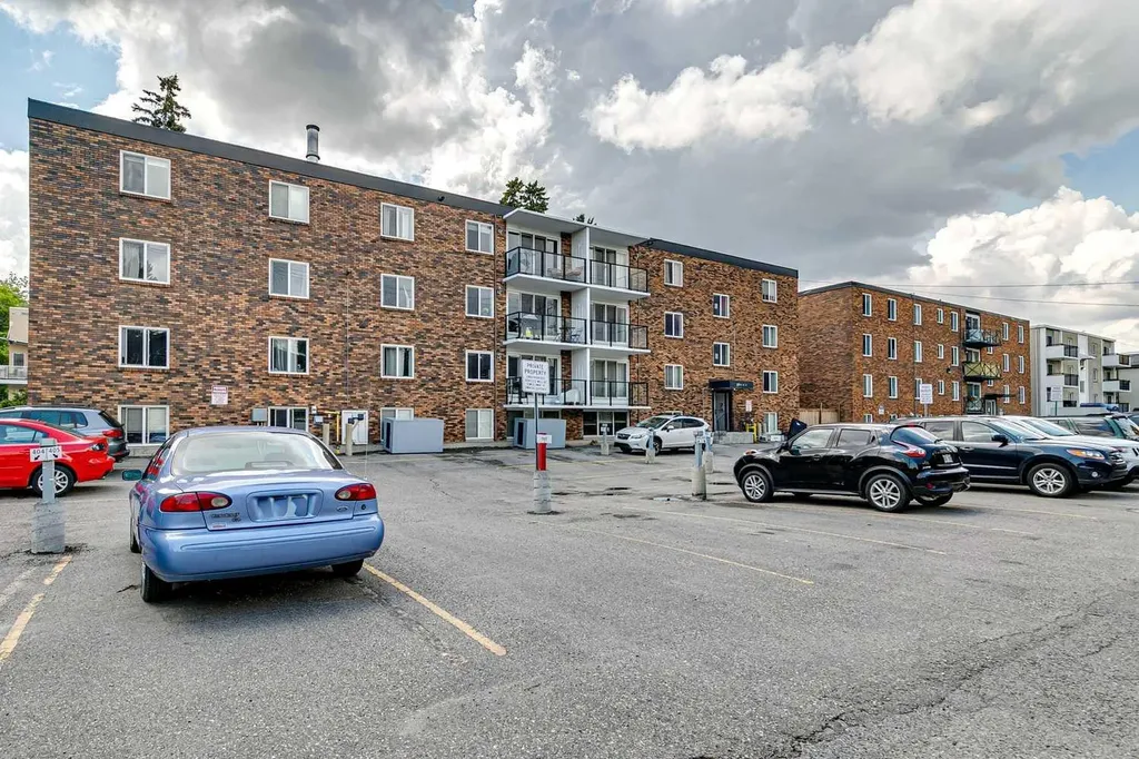 110 24 Avenue SW Calgary AB T2S 0J9