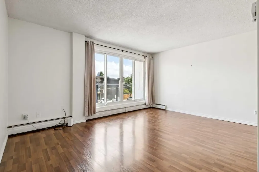 110 24 Avenue SW Calgary AB T2S 0J9