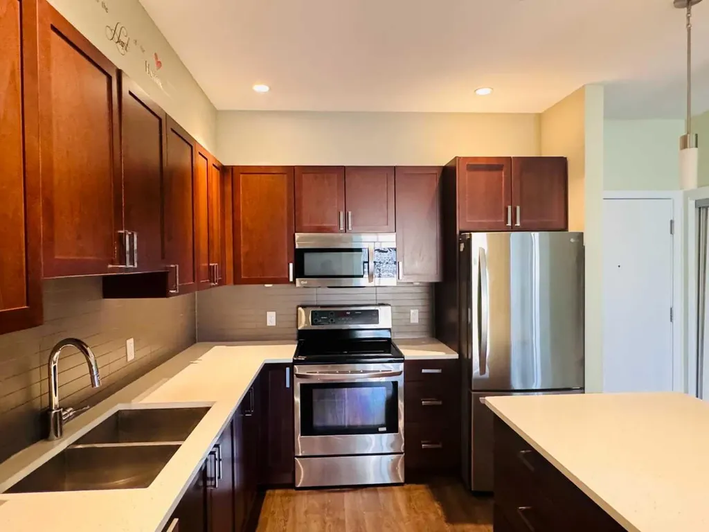 16 Auburn Bay Link SE Calgary AB T3M 1Z6