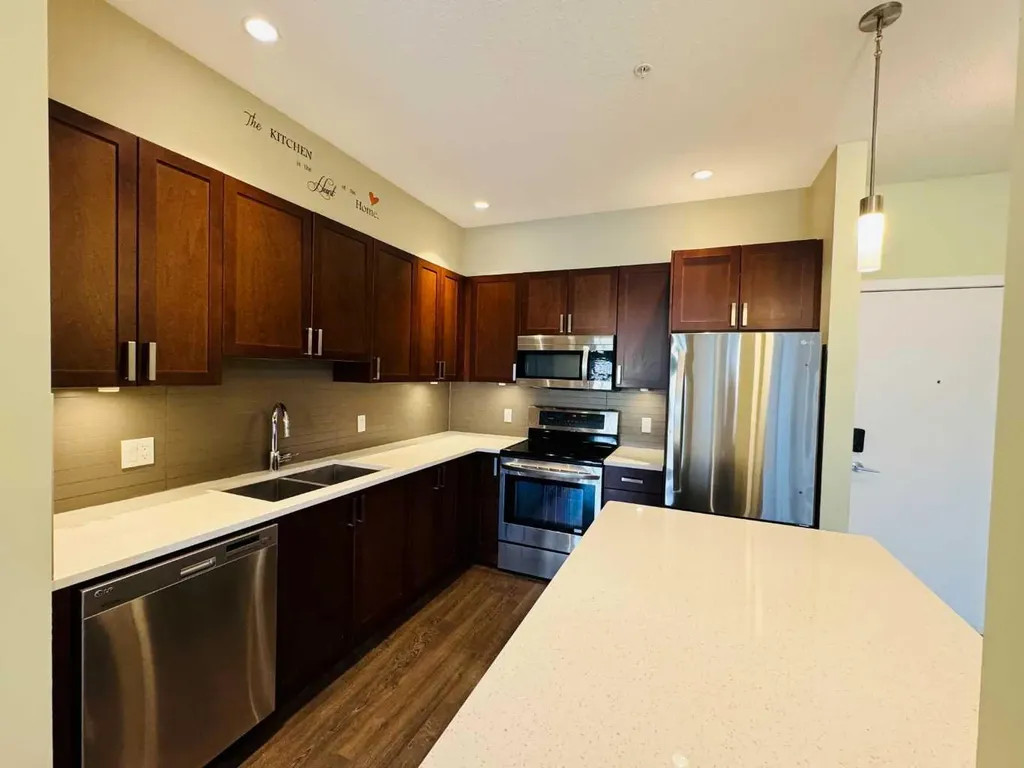 16 Auburn Bay Link SE Calgary AB T3M 1Z6