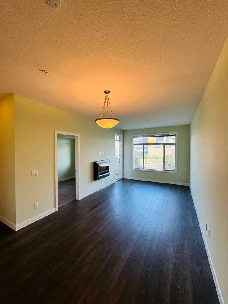 16 Auburn Bay Link SE Calgary AB T3M 1Z6