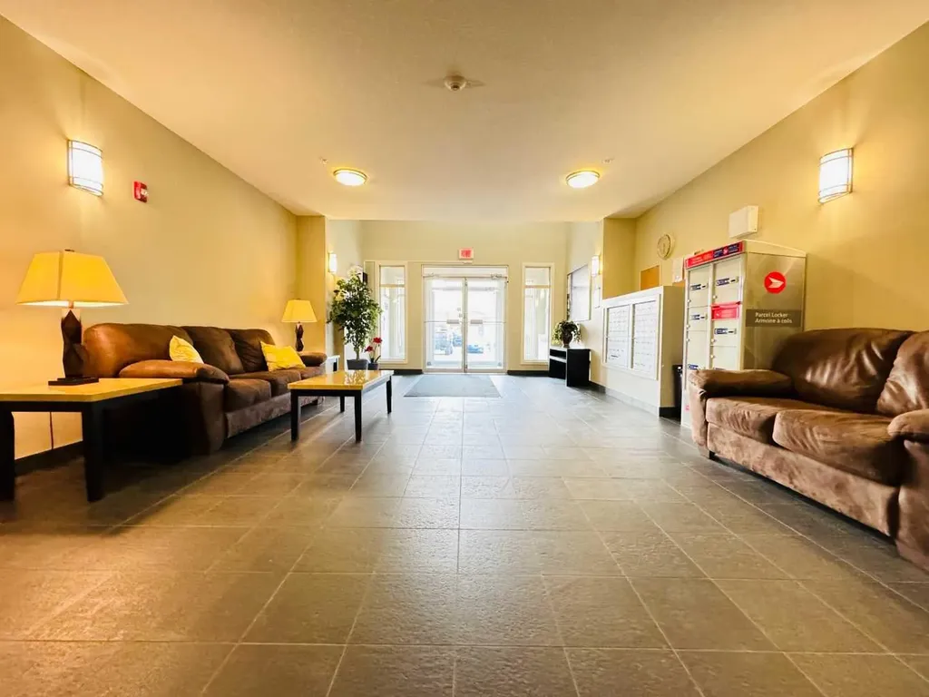 16 Auburn Bay Link SE Calgary AB T3M 1Z6