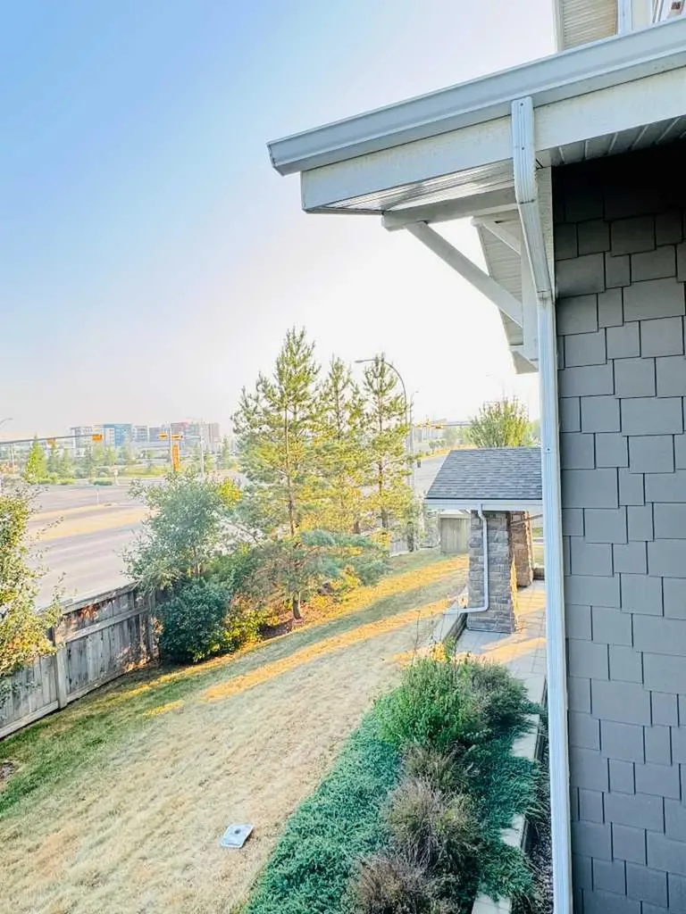 16 Auburn Bay Link SE Calgary AB T3M 1Z6
