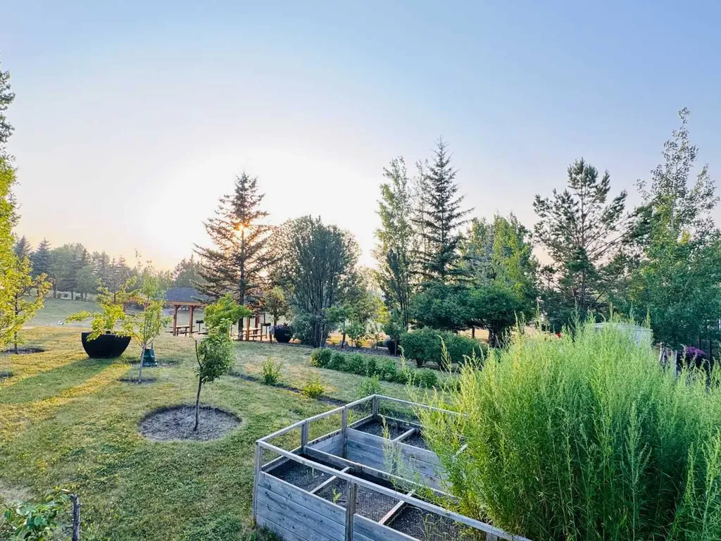 16 Auburn Bay Link SE Calgary AB T3M 1Z6
