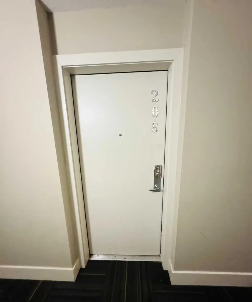16 Auburn Bay Link SE Calgary AB T3M 1Z6