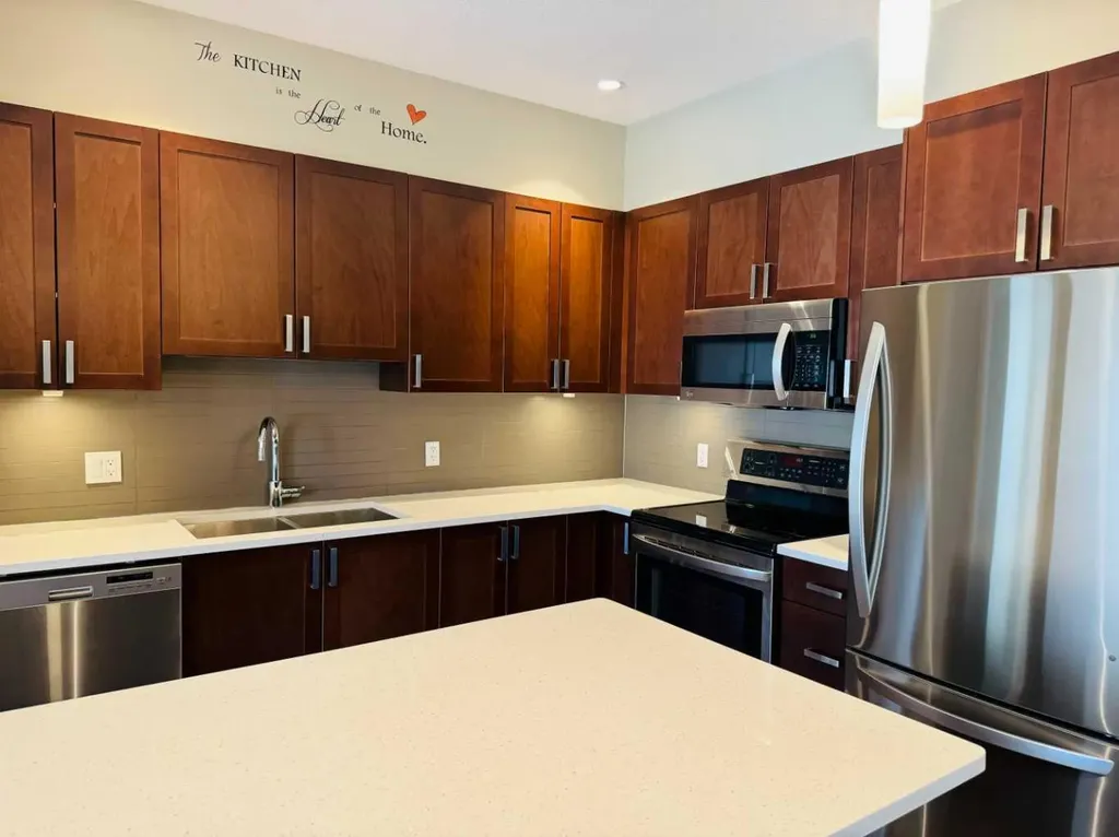 16 Auburn Bay Link SE Calgary AB T3M 1Z6