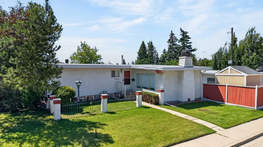 6451 70 Street NW Calgary AB T3B 3J5