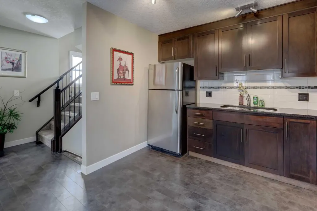 147 Panatella Hill Calgary AB T3K0S7