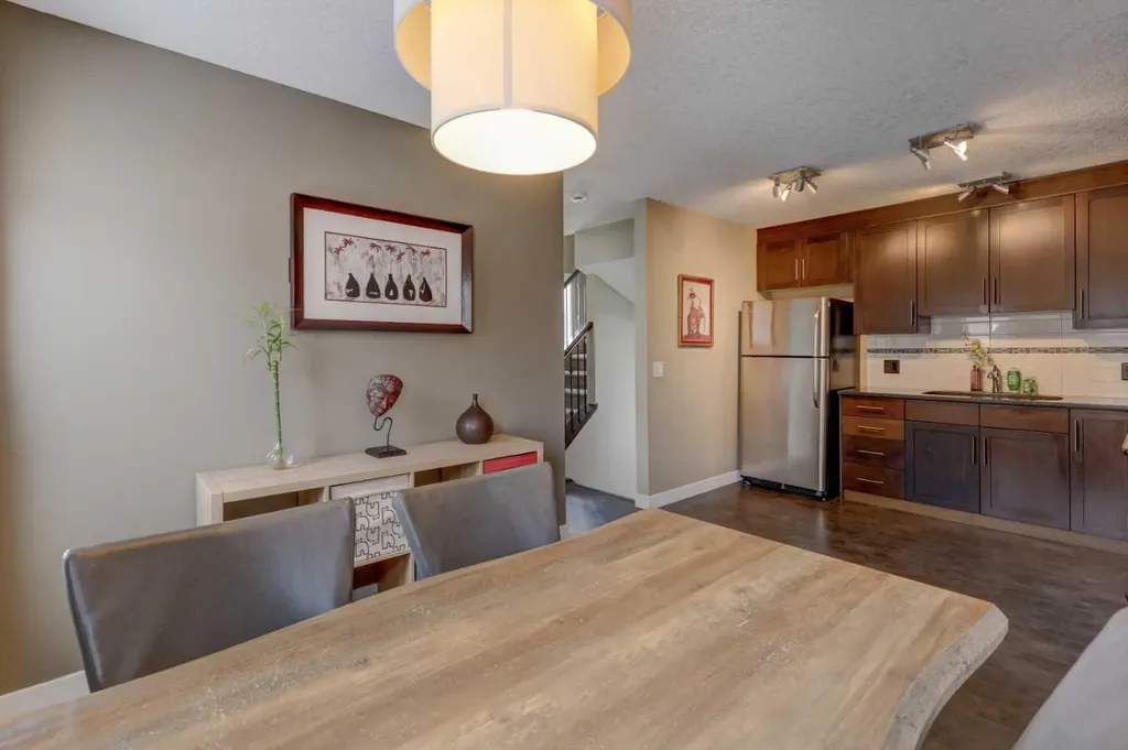 147 Panatella Hill Calgary AB T3K0S7