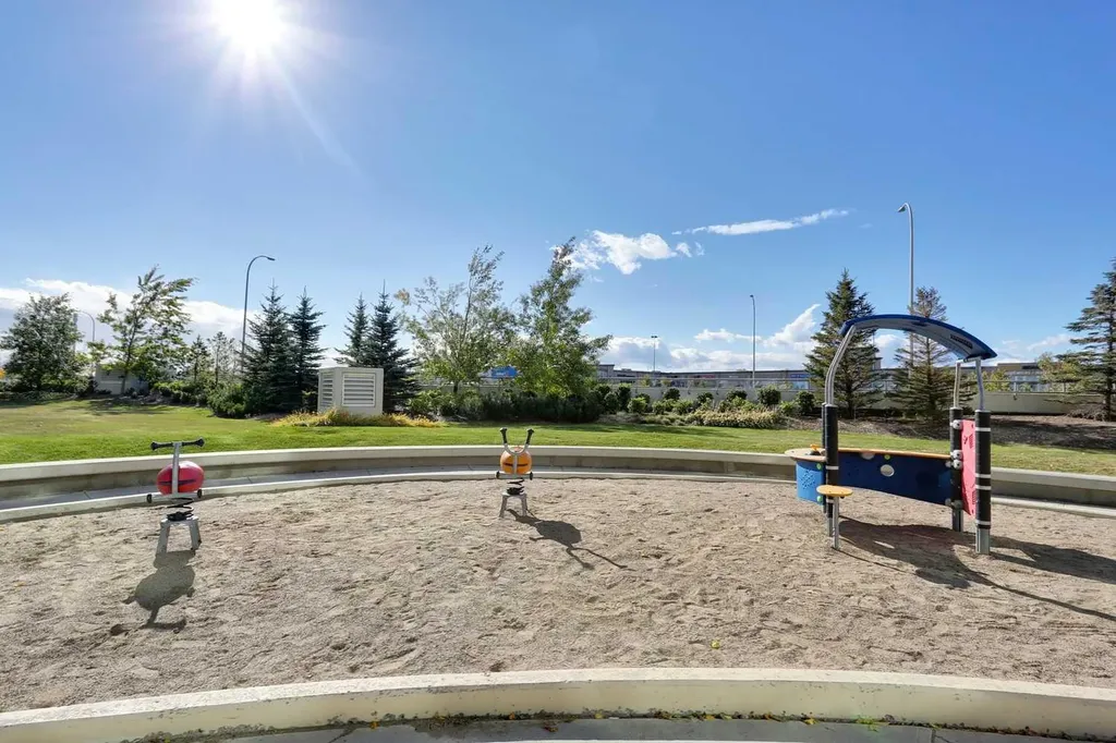 99 Spruce Place SW Calgary AB T3C 3X7
