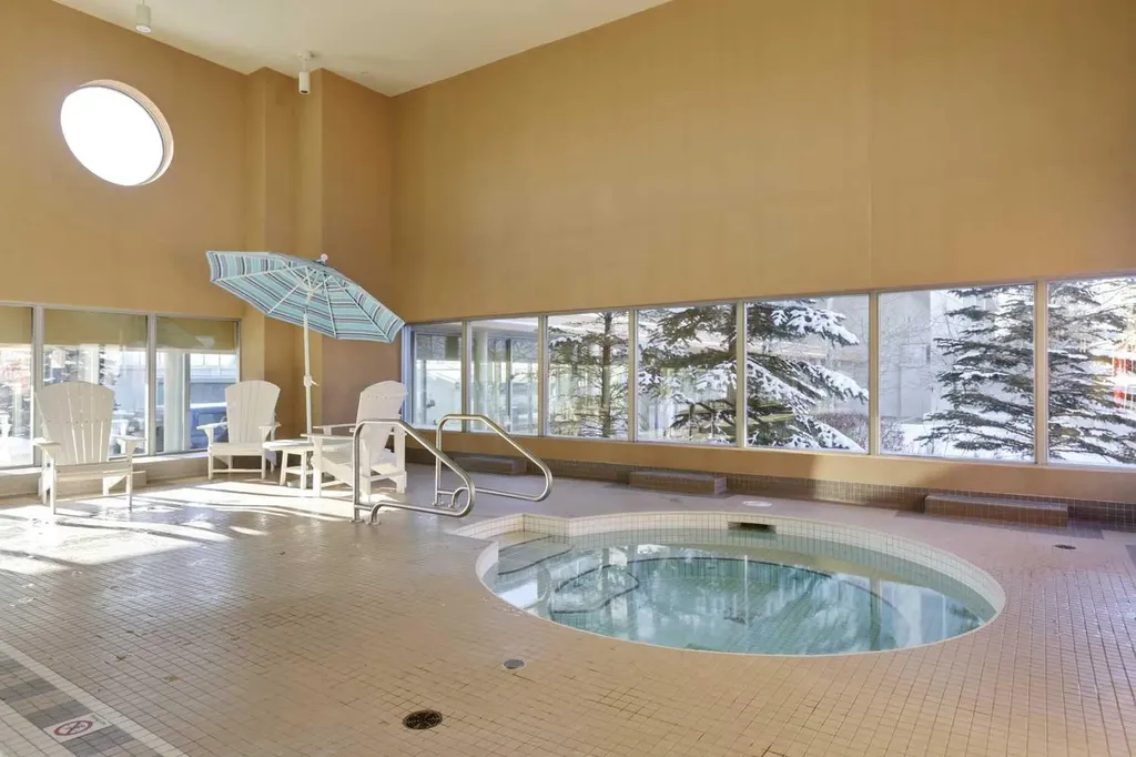 99 Spruce Place SW Calgary AB T3C 3X7