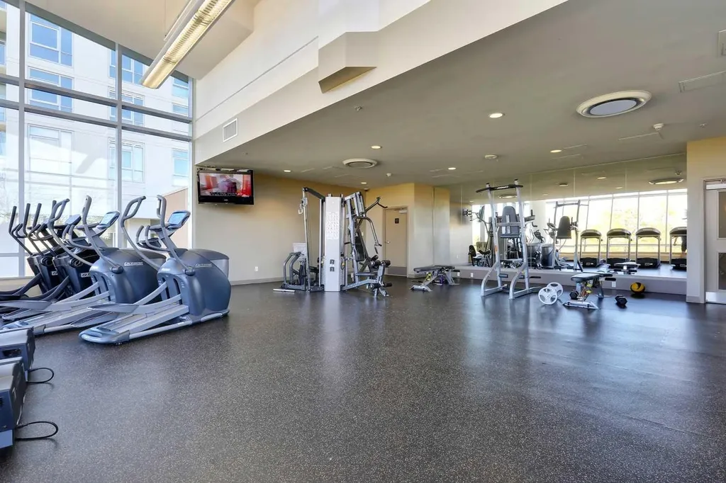 99 Spruce Place SW Calgary AB T3C 3X7