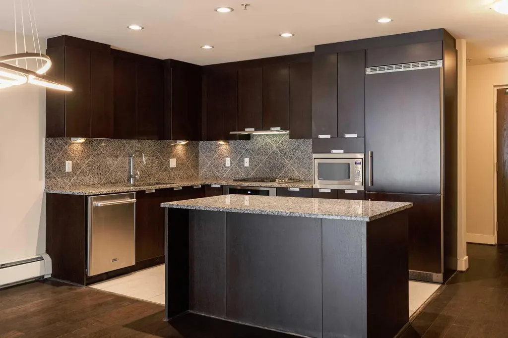 99 Spruce Place SW Calgary AB T3C 3X7