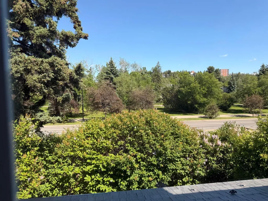 3217 Elbow Drive SW Calgary AB T2S 2J4