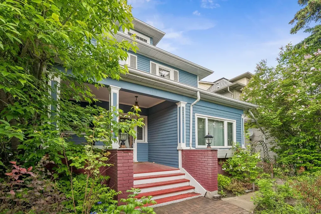 3217 Elbow Drive SW Calgary AB T2S 2J4