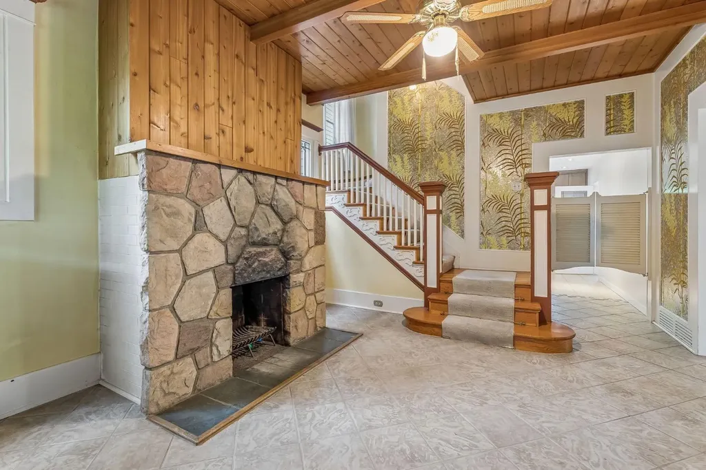 3217 Elbow Drive SW Calgary AB T2S 2J4