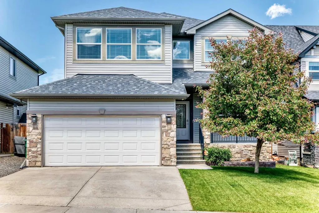 105 Westmount Green Okotoks AB T1S 2L3