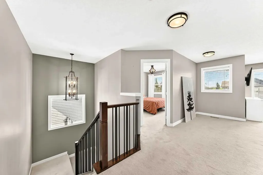 105 Westmount Green Okotoks AB T1S 2L3