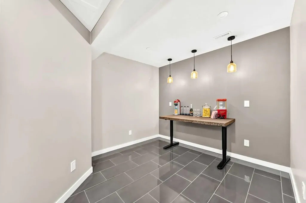 105 Westmount Green Okotoks AB T1S 2L3