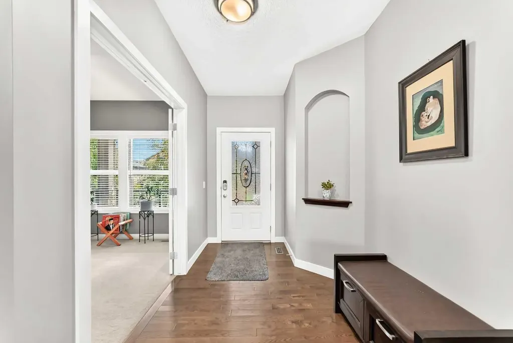 105 Westmount Green Okotoks AB T1S 2L3