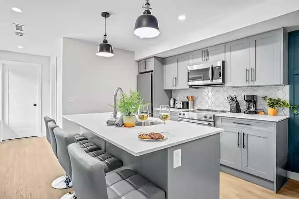 1106 Bow Valley Trail Canmore AB T1W1N6