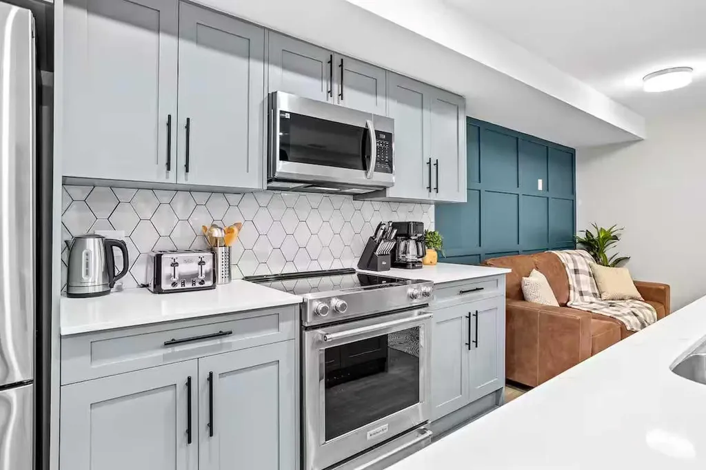 1106 Bow Valley Trail Canmore AB T1W1N6