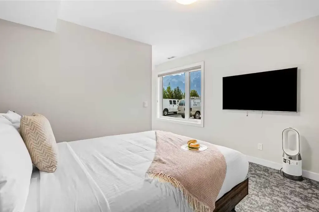 1106 Bow Valley Trail Canmore AB T1W1N6